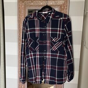 Reitmans Navy and Red Plaid Casual Shirt